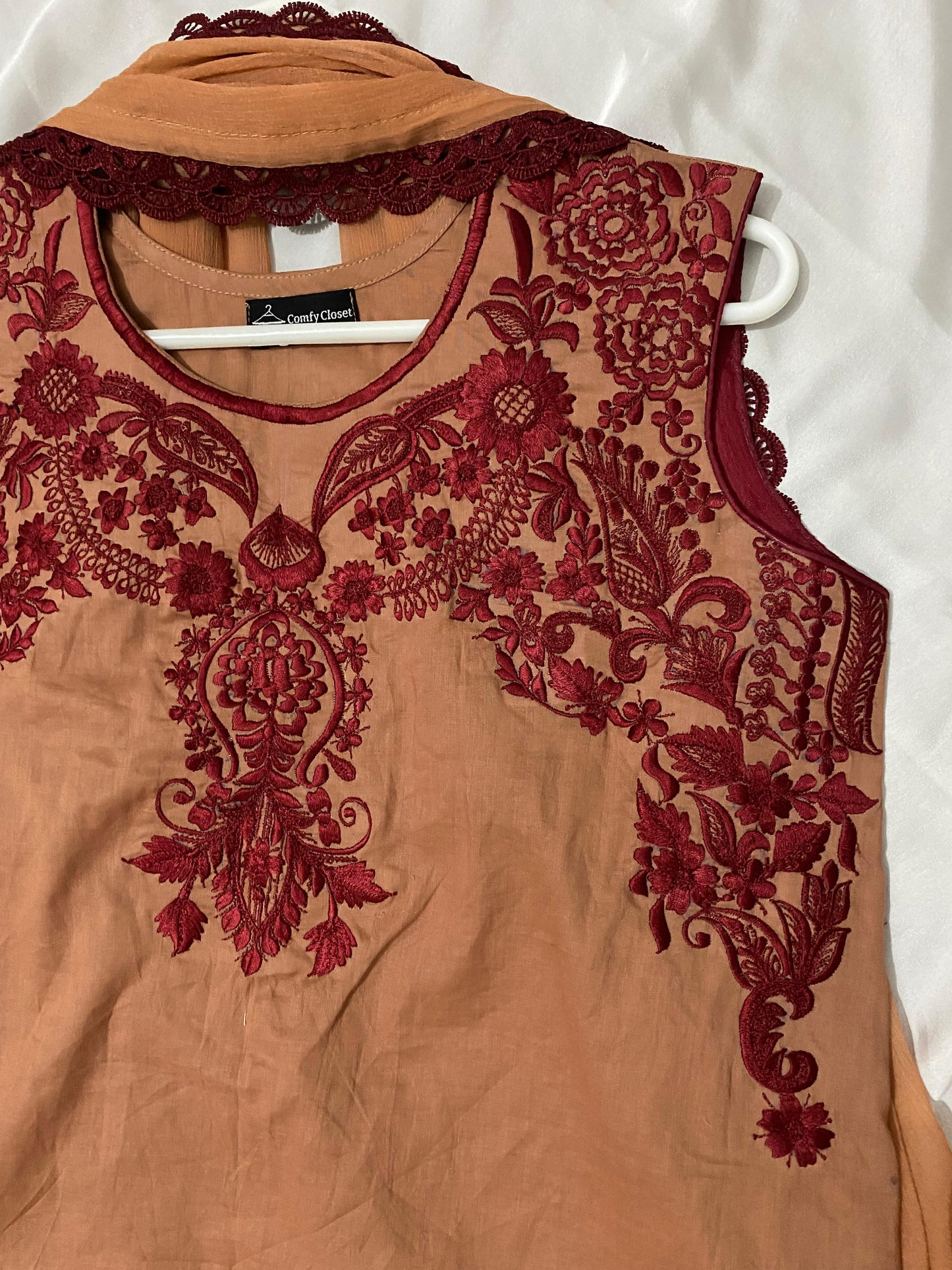 Embroidered article