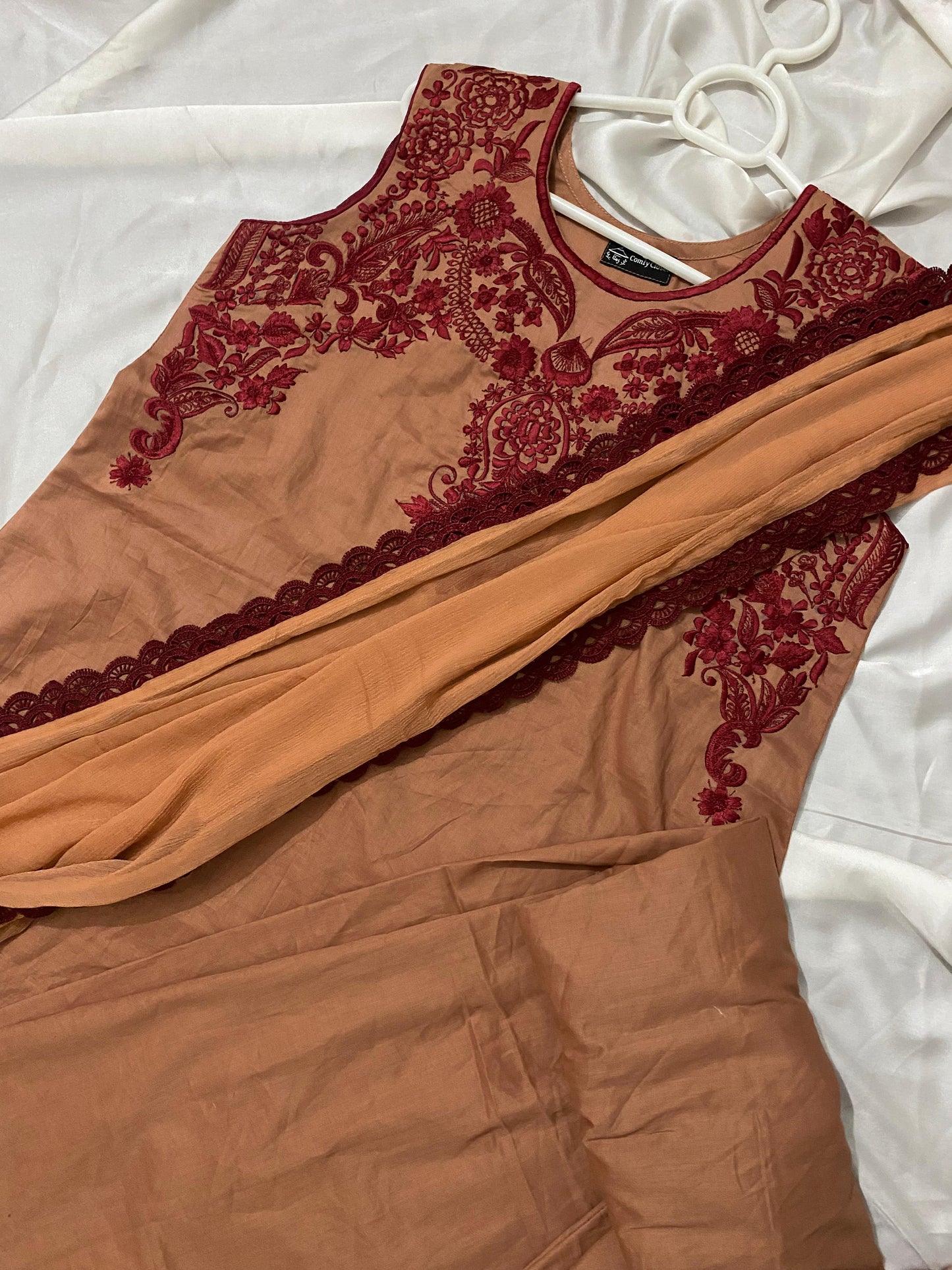 Embroidered article